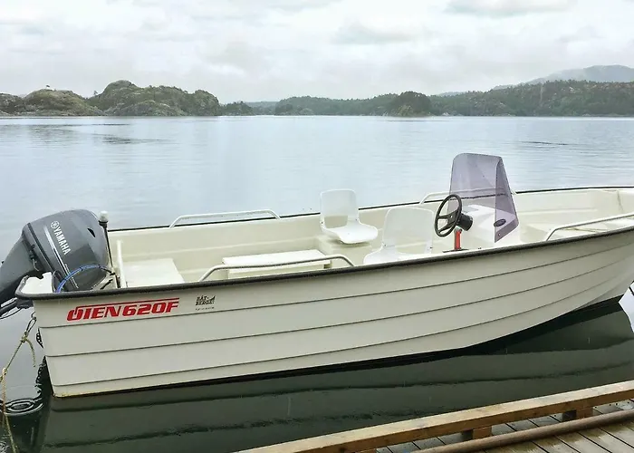 Dom wakacyjny 8 Person In Finnas *