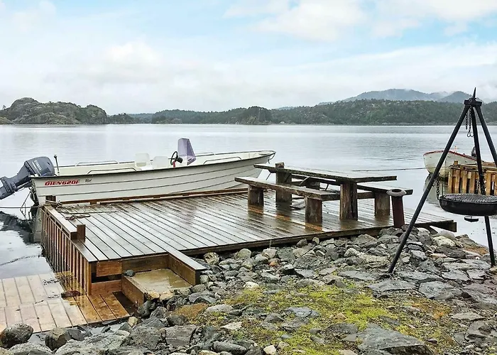 Vakantiehuis 8 Person In Finnas *